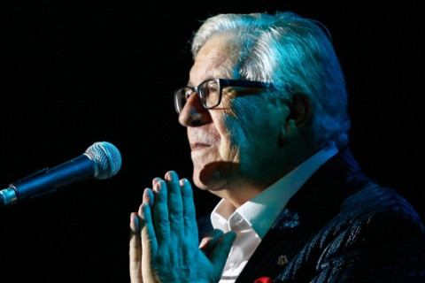Morre aos 86 anos o cantor italiano Peppino di Capri, ícone da música romântica