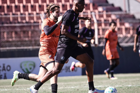 Remo sofre revés em jogo-treino contra o Ituano, mas Léo Condé vê saldo positivo