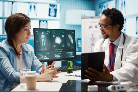 Inteligência artificial transforma a medicina, mas relação médico-paciente segue essencial